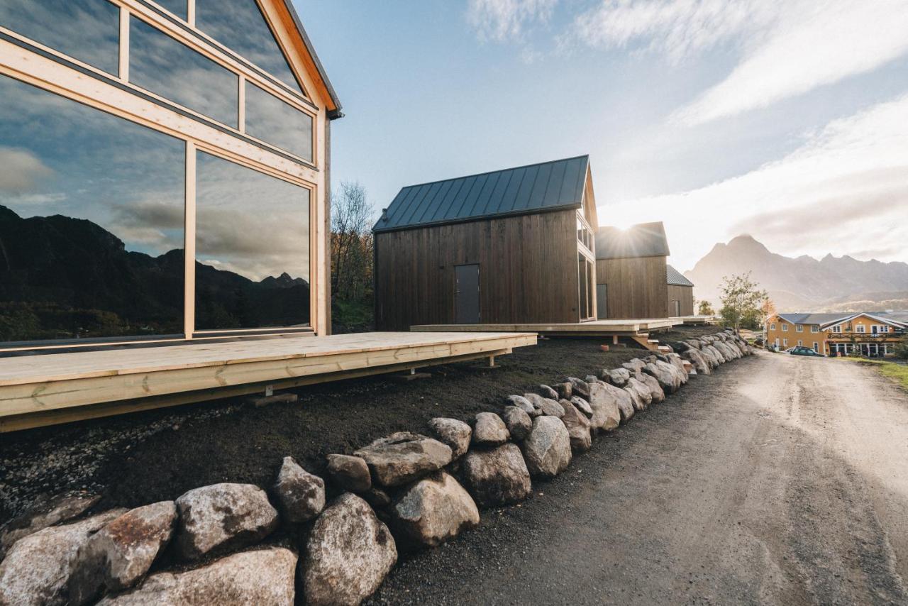 Skarungen - Hotel, Cabins And Camping Kabelvåg 外观 照片