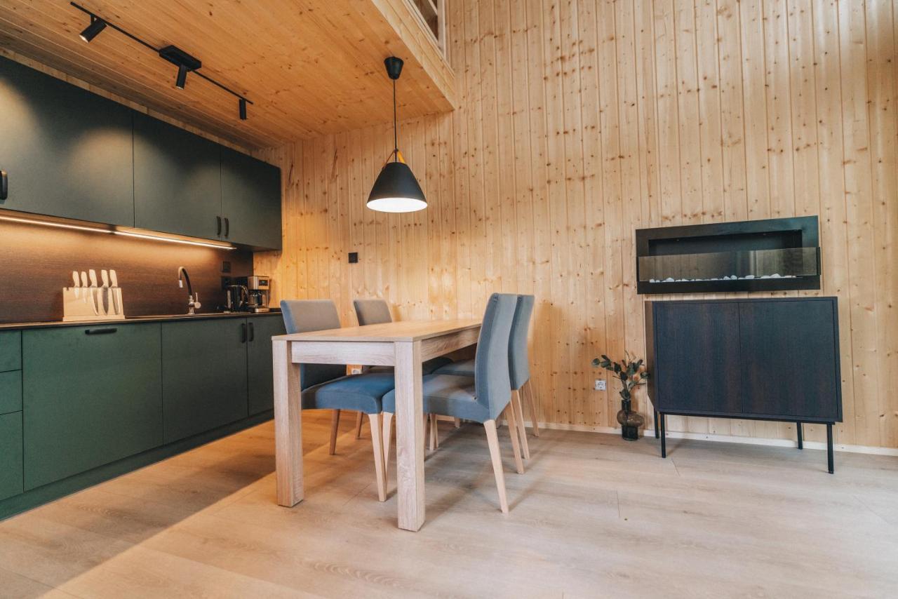 Skarungen - Hotel, Cabins And Camping Kabelvåg 外观 照片