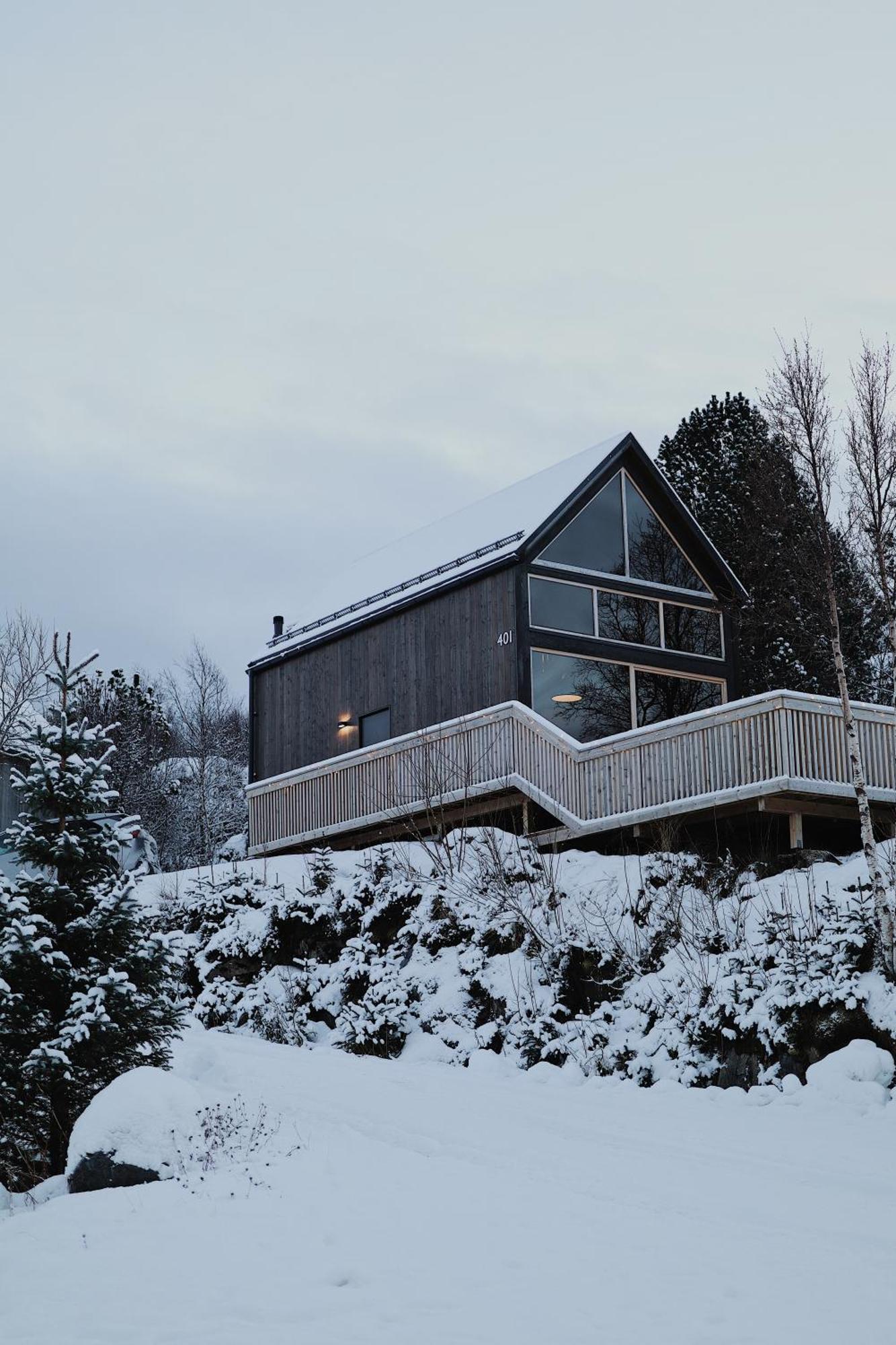 Skarungen - Hotel, Cabins And Camping Kabelvåg 外观 照片