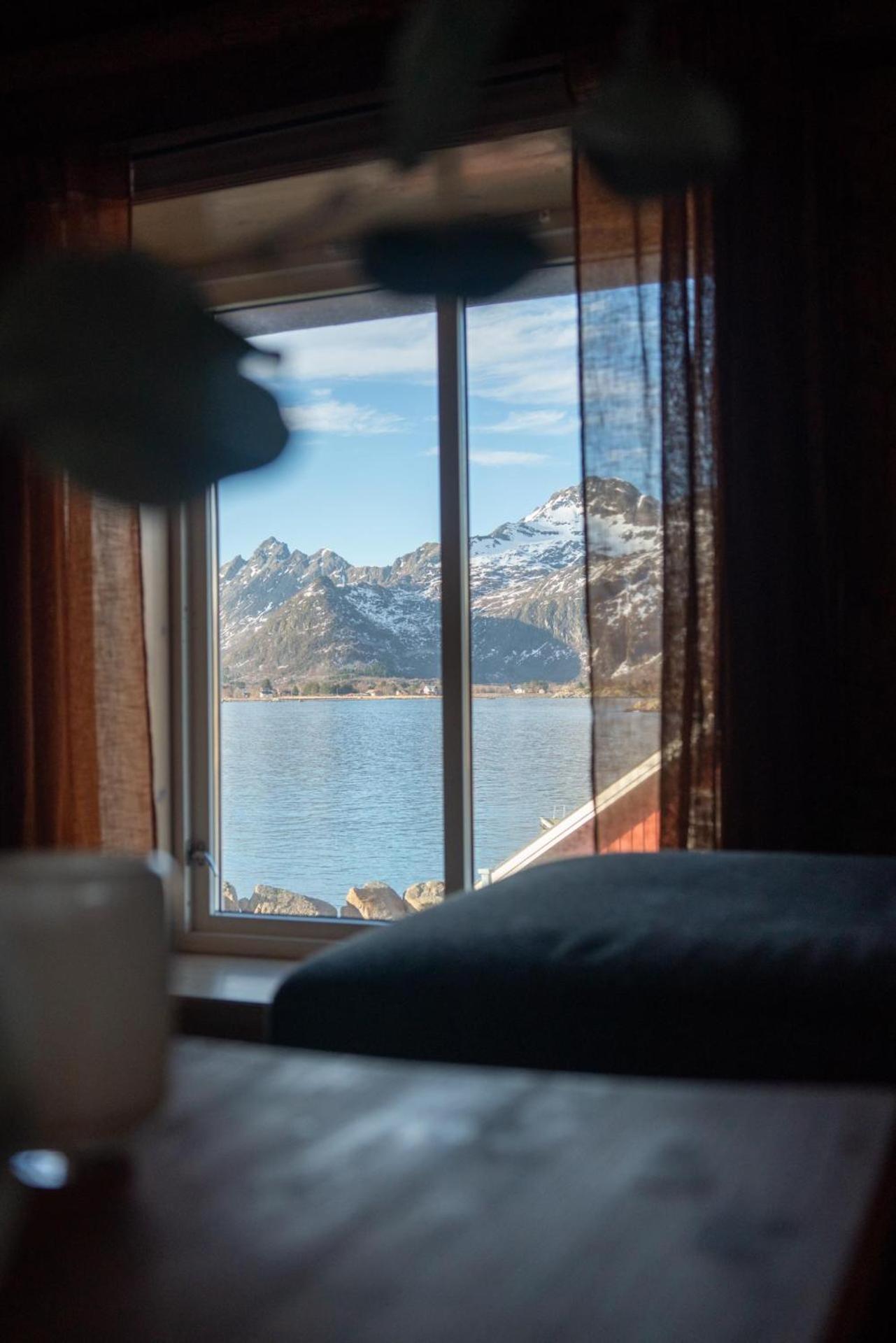 Skarungen - Hotel, Cabins And Camping Kabelvåg 外观 照片